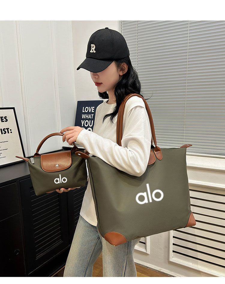 ALO double travel bag
