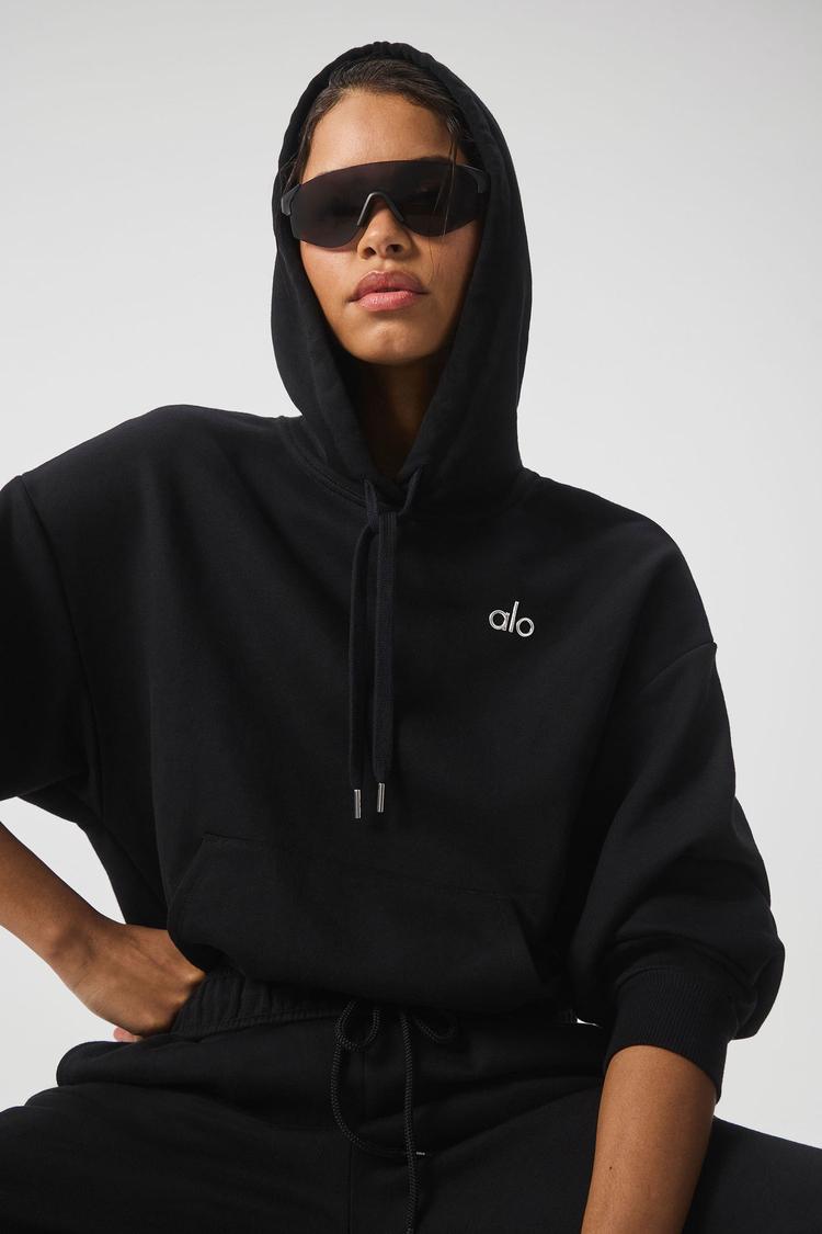 Sweat à capuche et poche kangourou