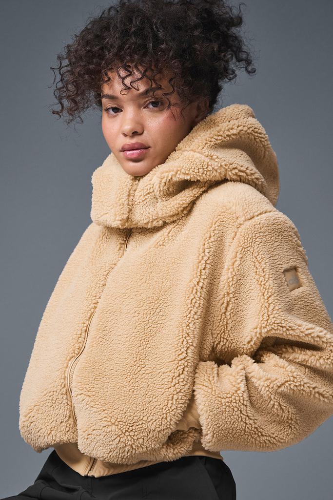 Veste à capuche effet peluche