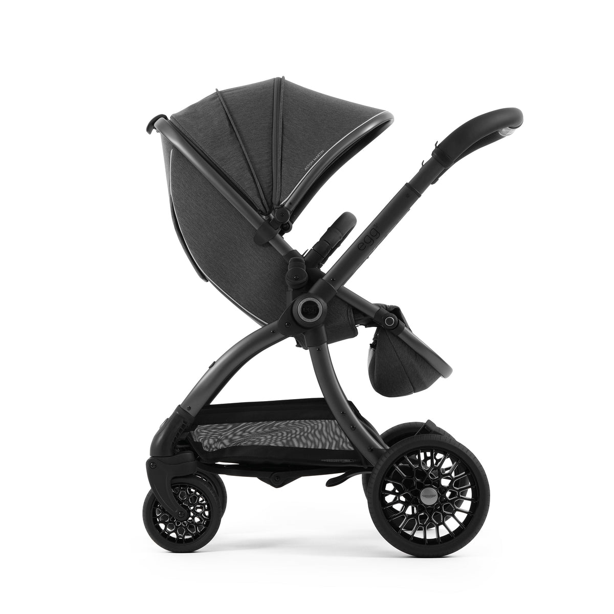 Aston Martin egg3® Package Classic Grey - UK