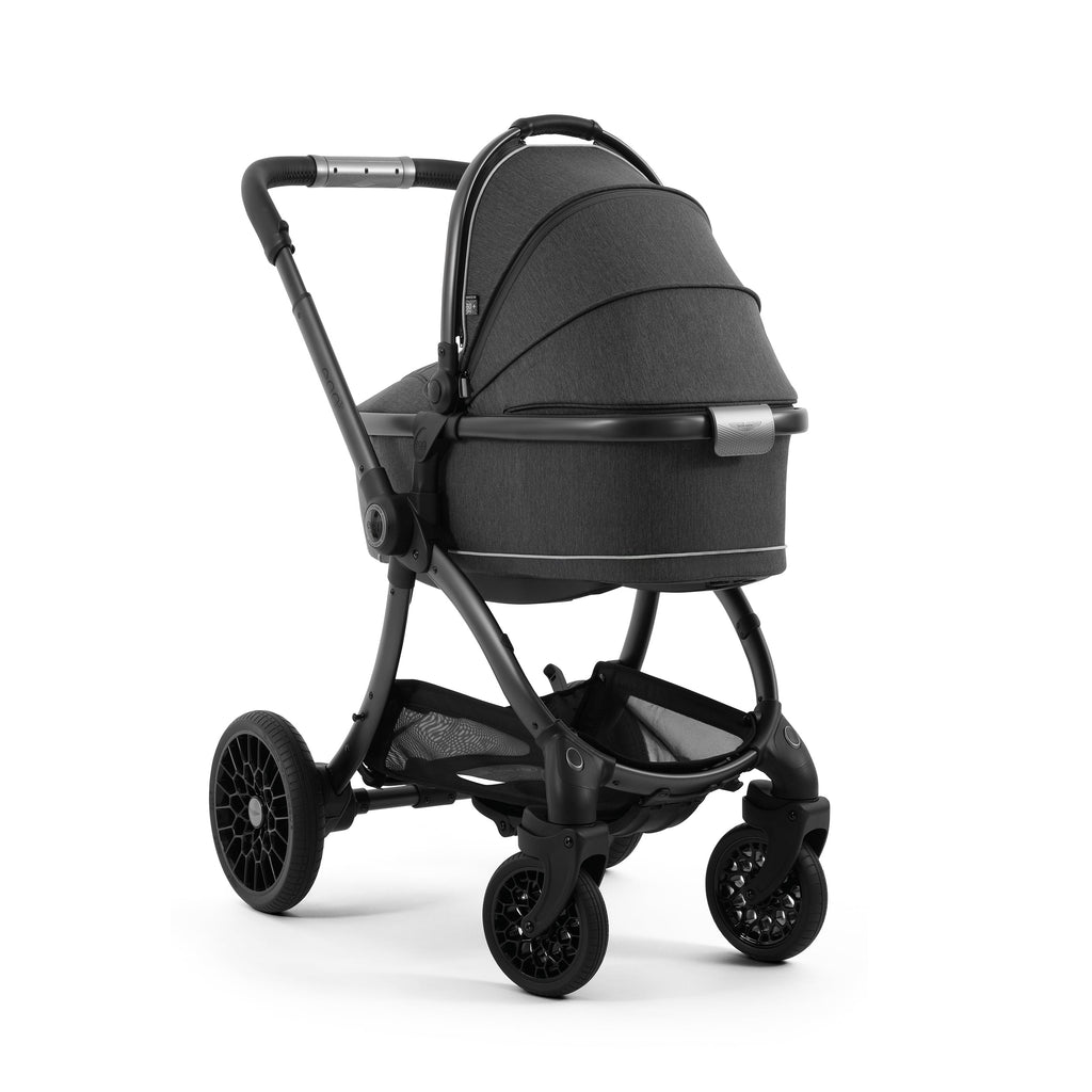 Aston Martin egg3® Package Classic Grey - UK