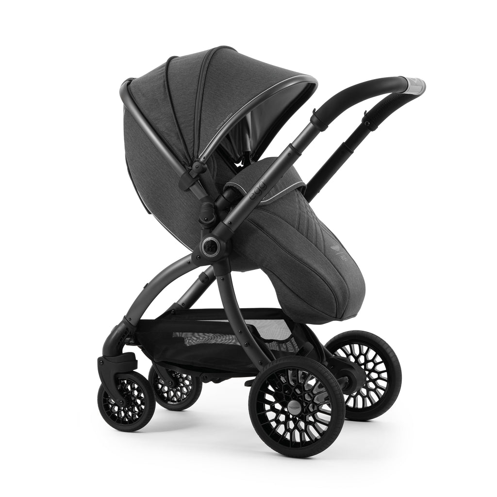Aston Martin egg3® Package Classic Grey - UK