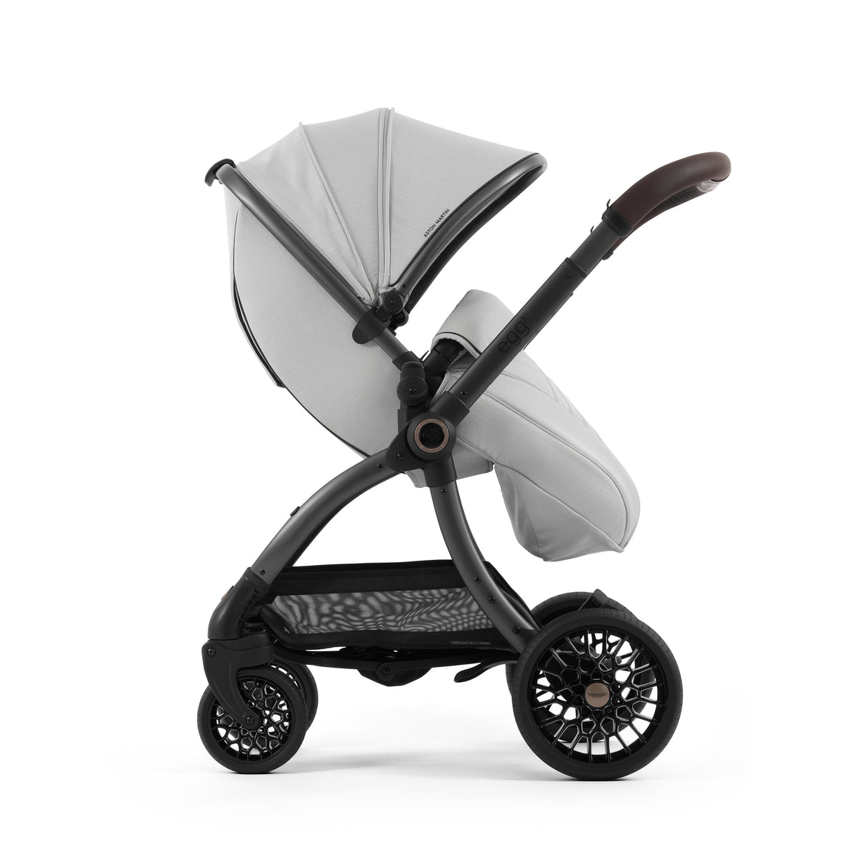 Aston Martin egg3® Package Soft Grey - UK
