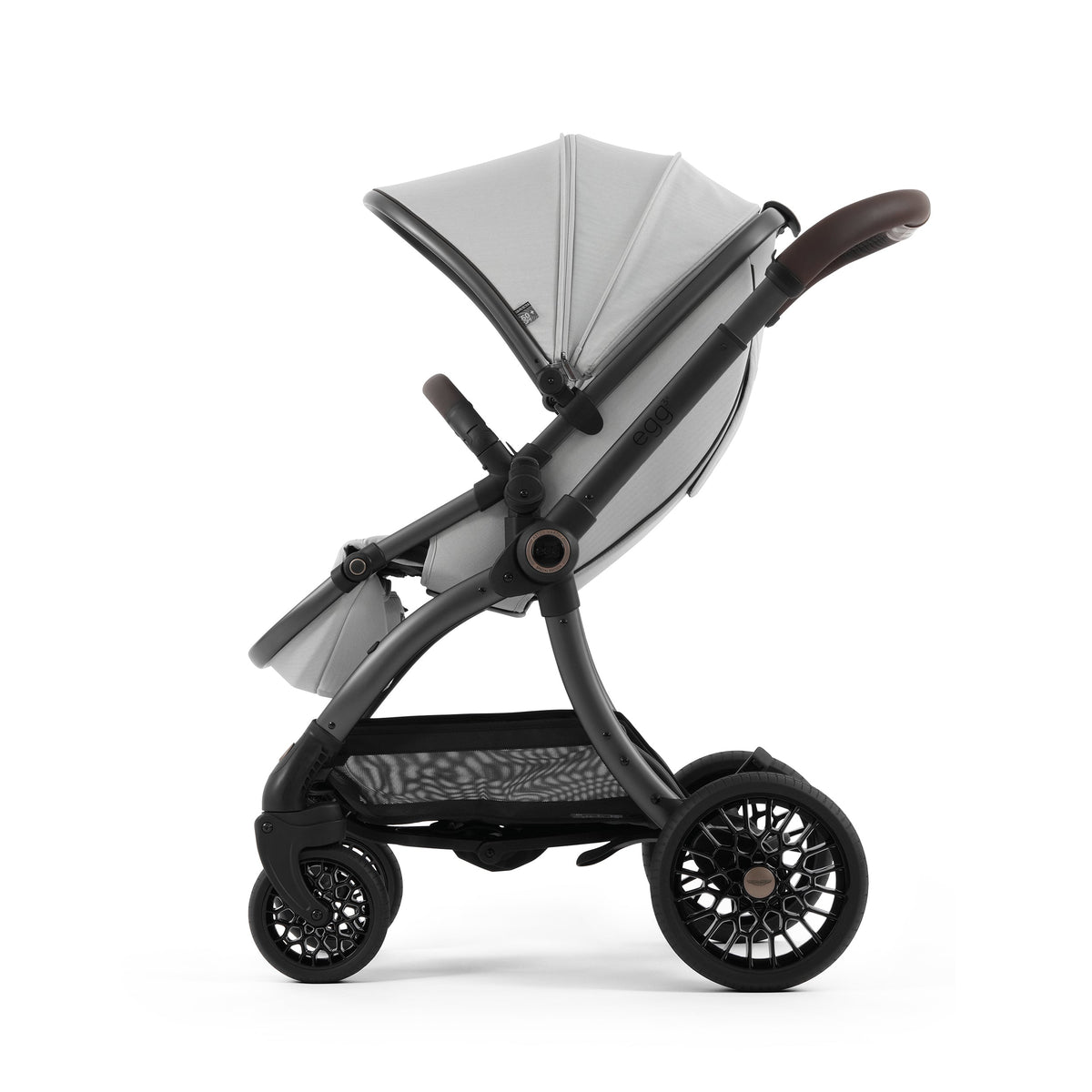 Aston Martin egg3® Package Soft Grey - UK