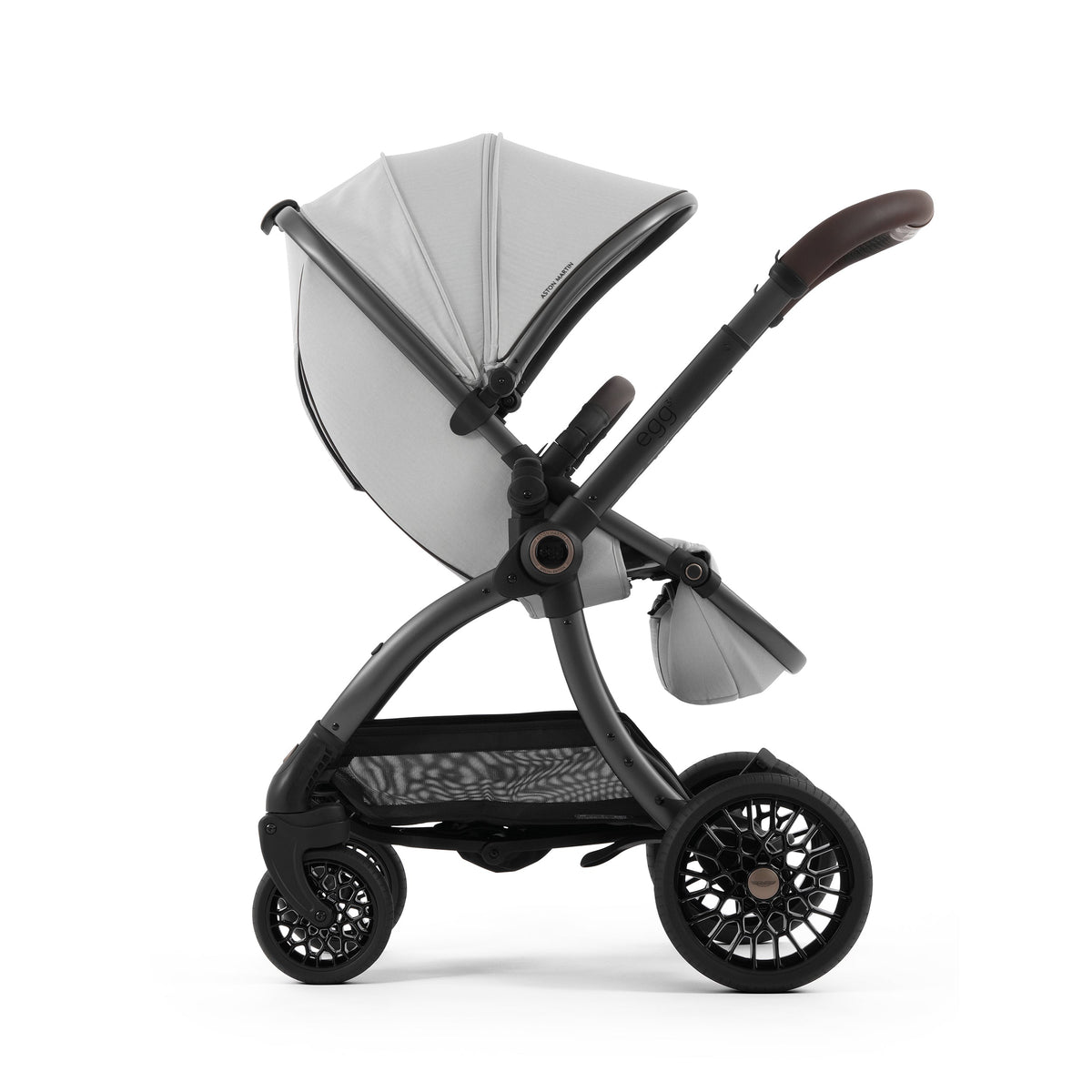 Aston Martin egg3® Package Soft Grey - UK
