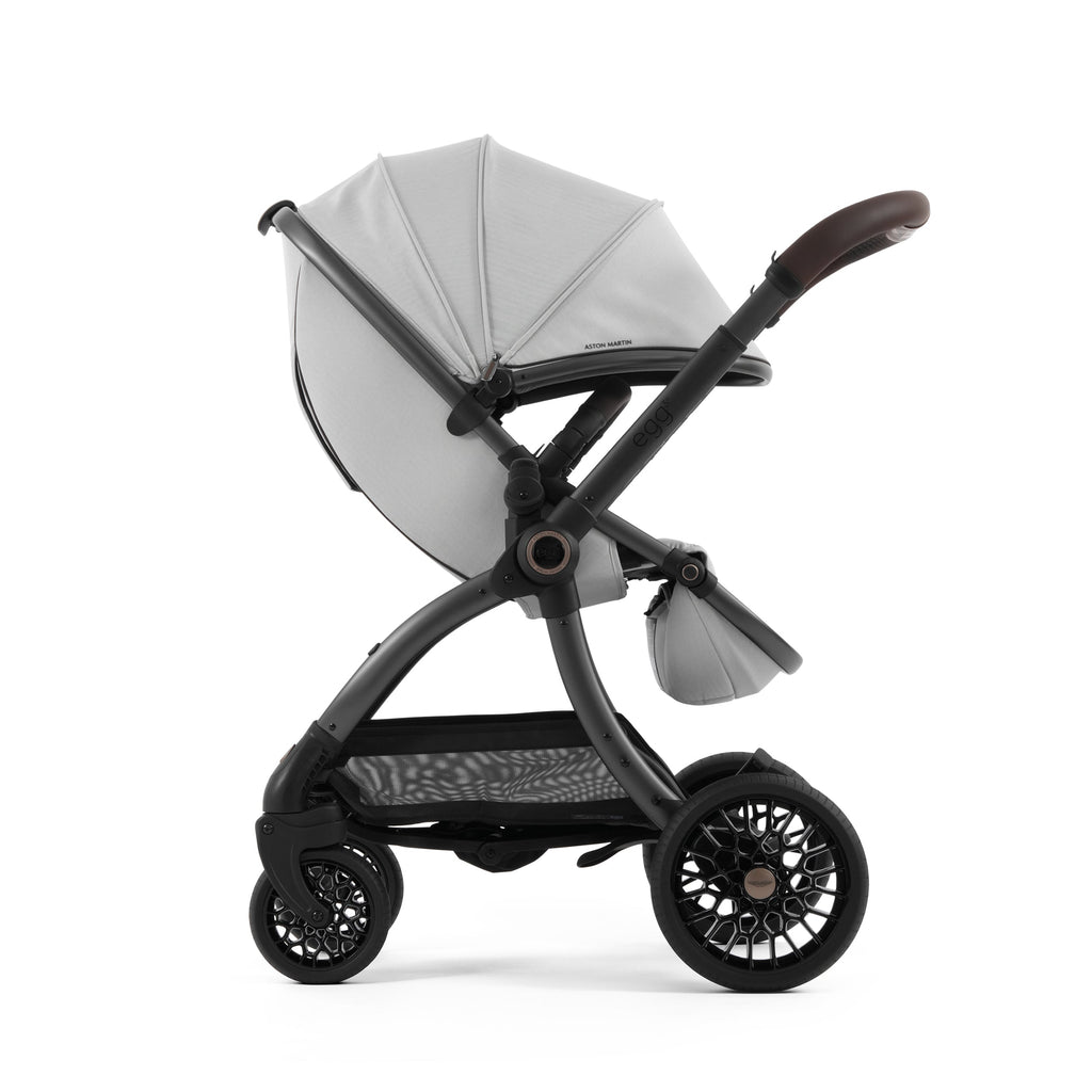 Aston Martin egg3® Package Soft Grey - UK