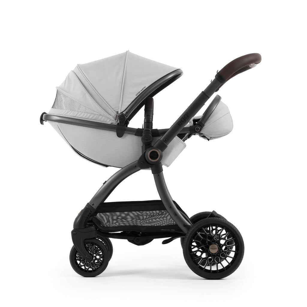 Aston Martin egg3® Package Soft Grey - UK