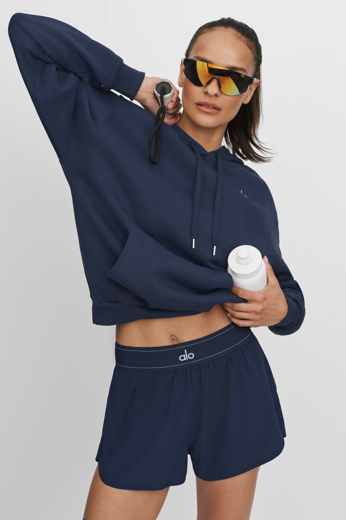 Sweat à capuche et poche kangourou