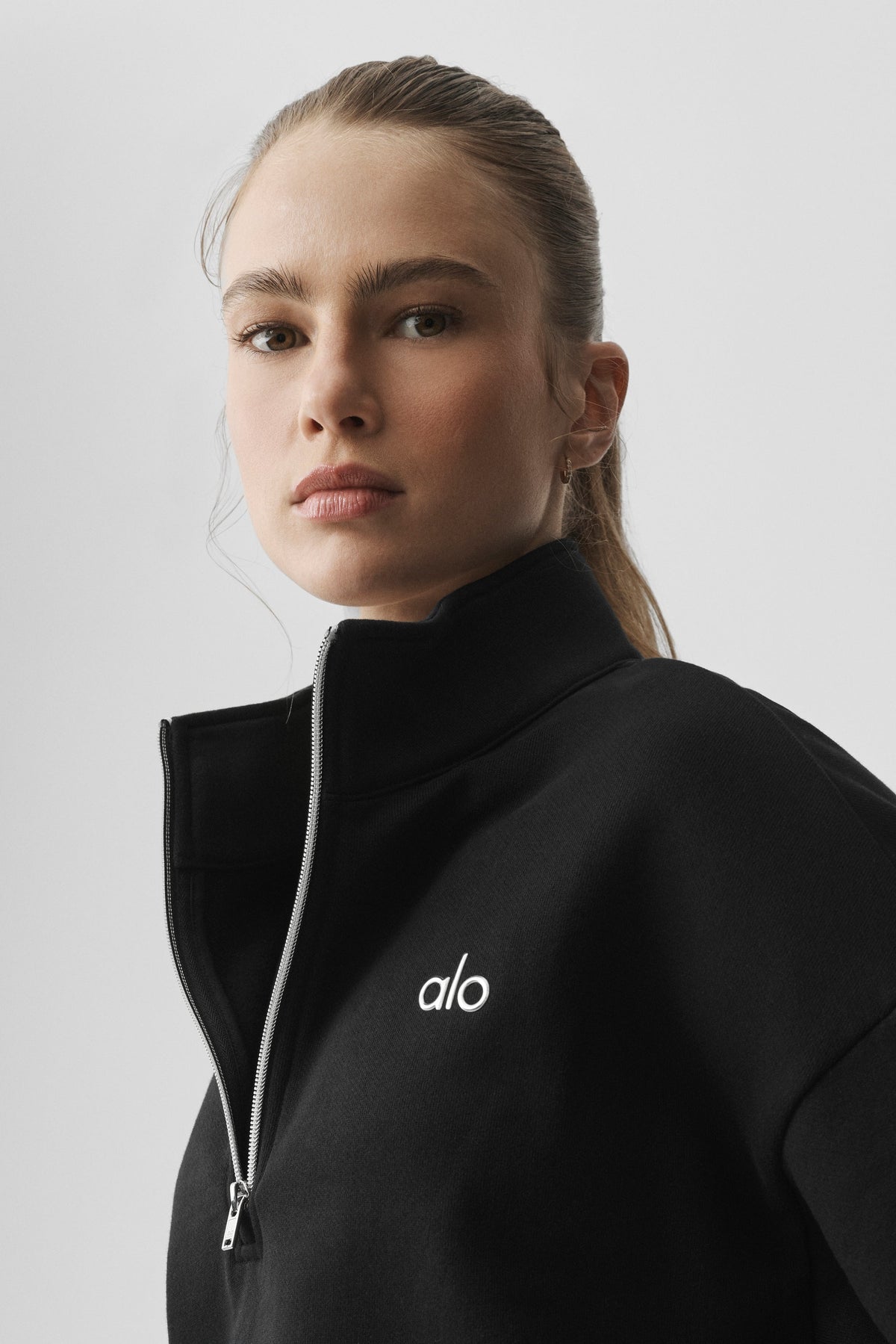 Sweat à col montant et demi-zip