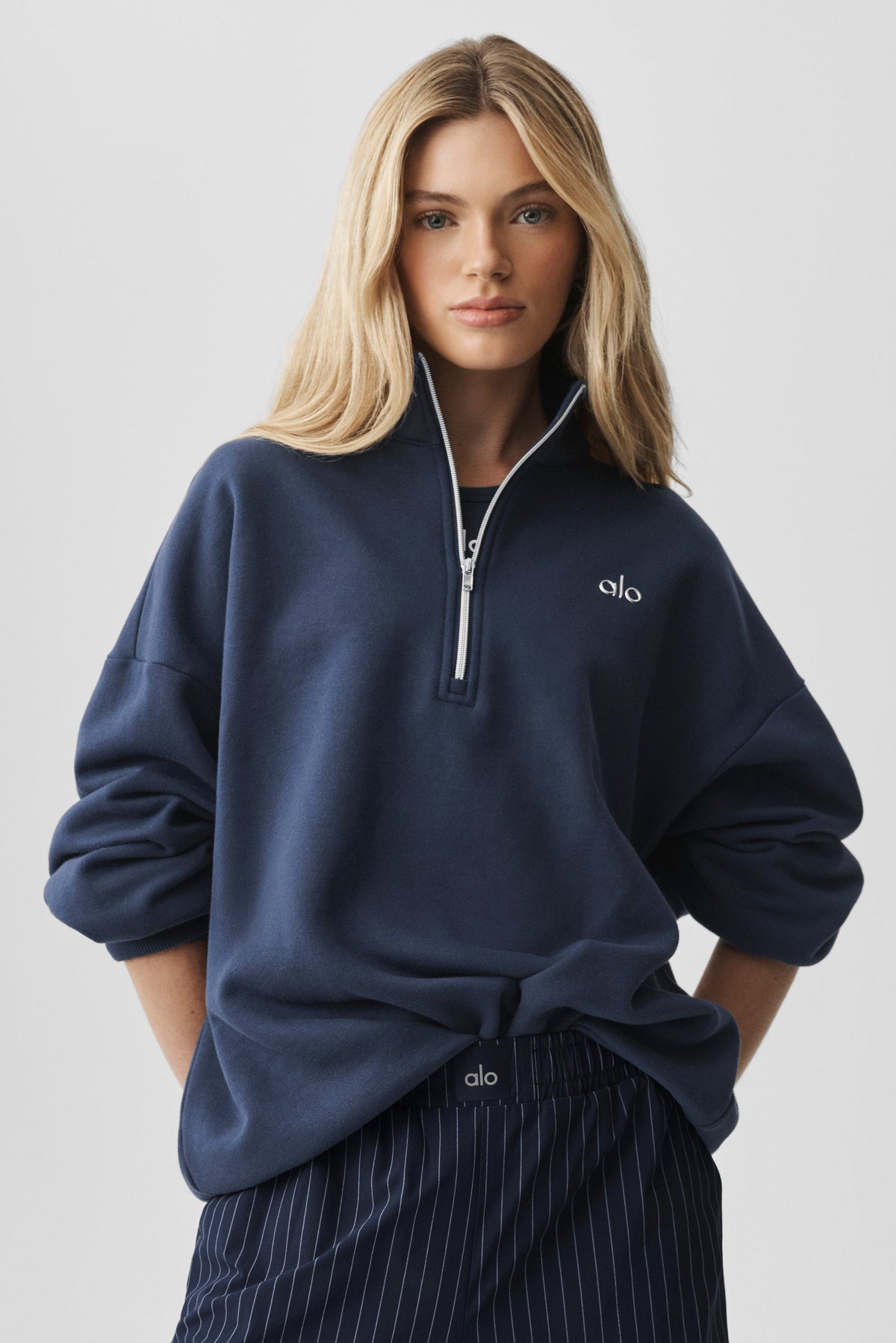 Sweat à col montant et demi-zip