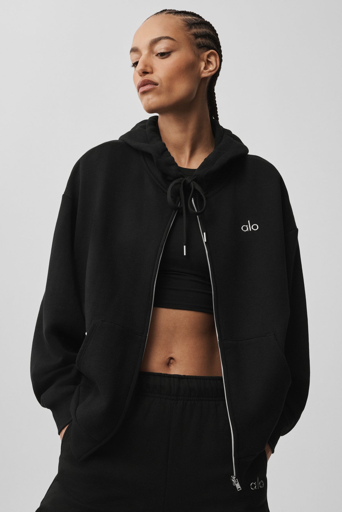 Sweat à capuche zippé à poches