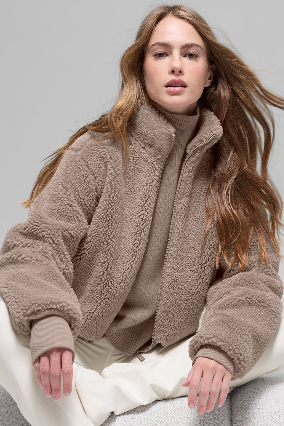 Veste à capuche effet peluche