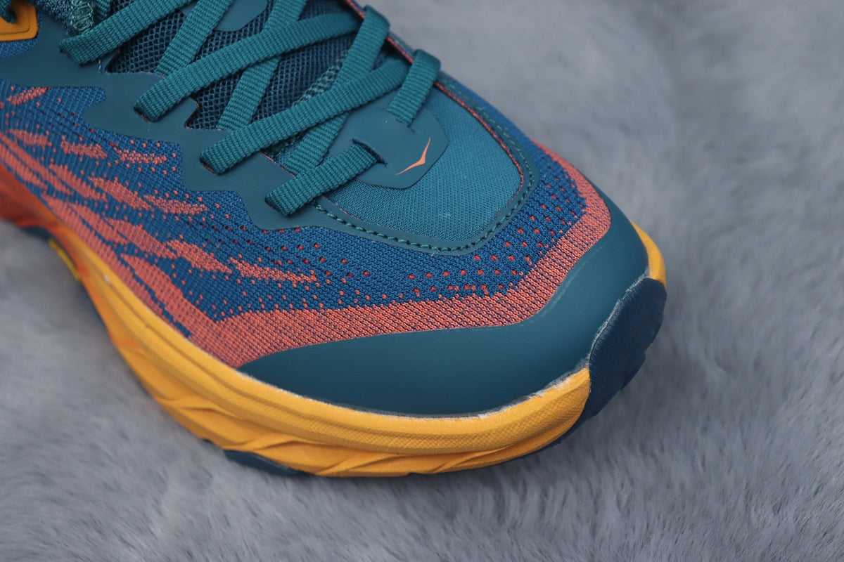 Speedgoat 5