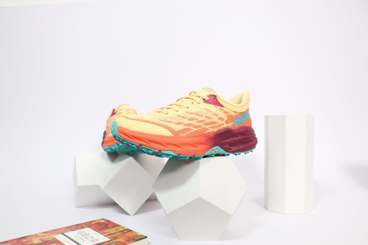 Speedgoat 5
