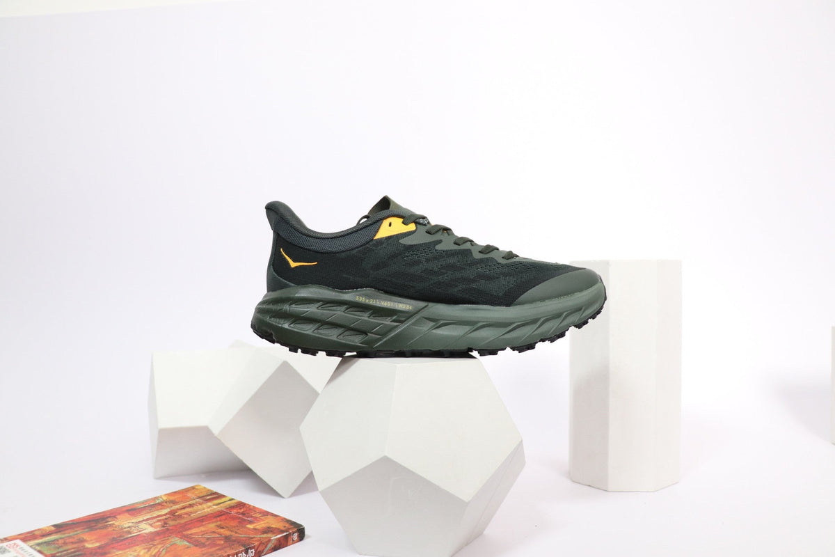 Speedgoat 5