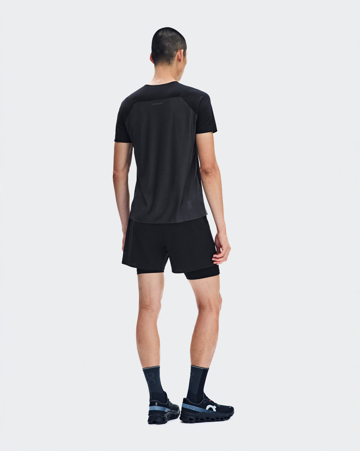 Performance-T coloris Noir / Eclipse – vue 3